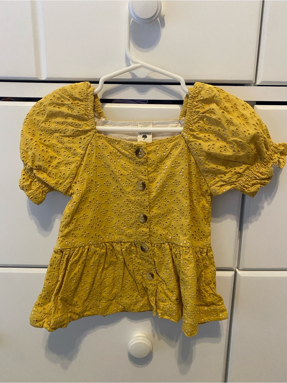 Kate Quinn Mustard Eyelet Puff-Sleeve Button Front Top / Size 12-18m / NWOT